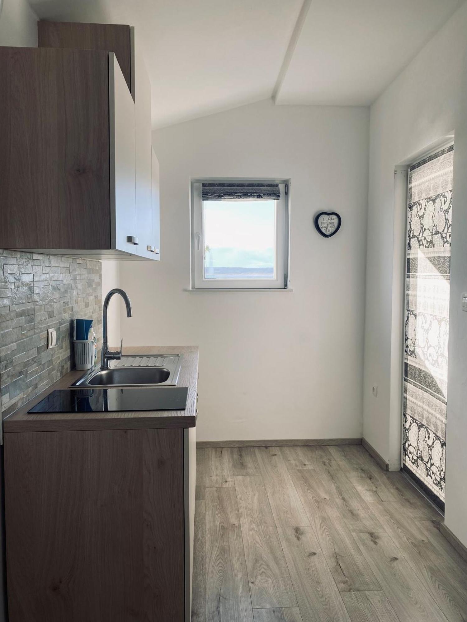 Apartmani Mila Starigrad Paklenica Ngoại thất bức ảnh