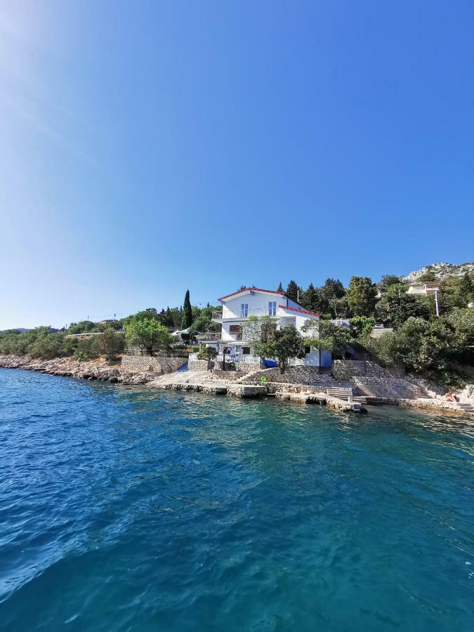 Apartmani Mila Starigrad Paklenica Ngoại thất bức ảnh